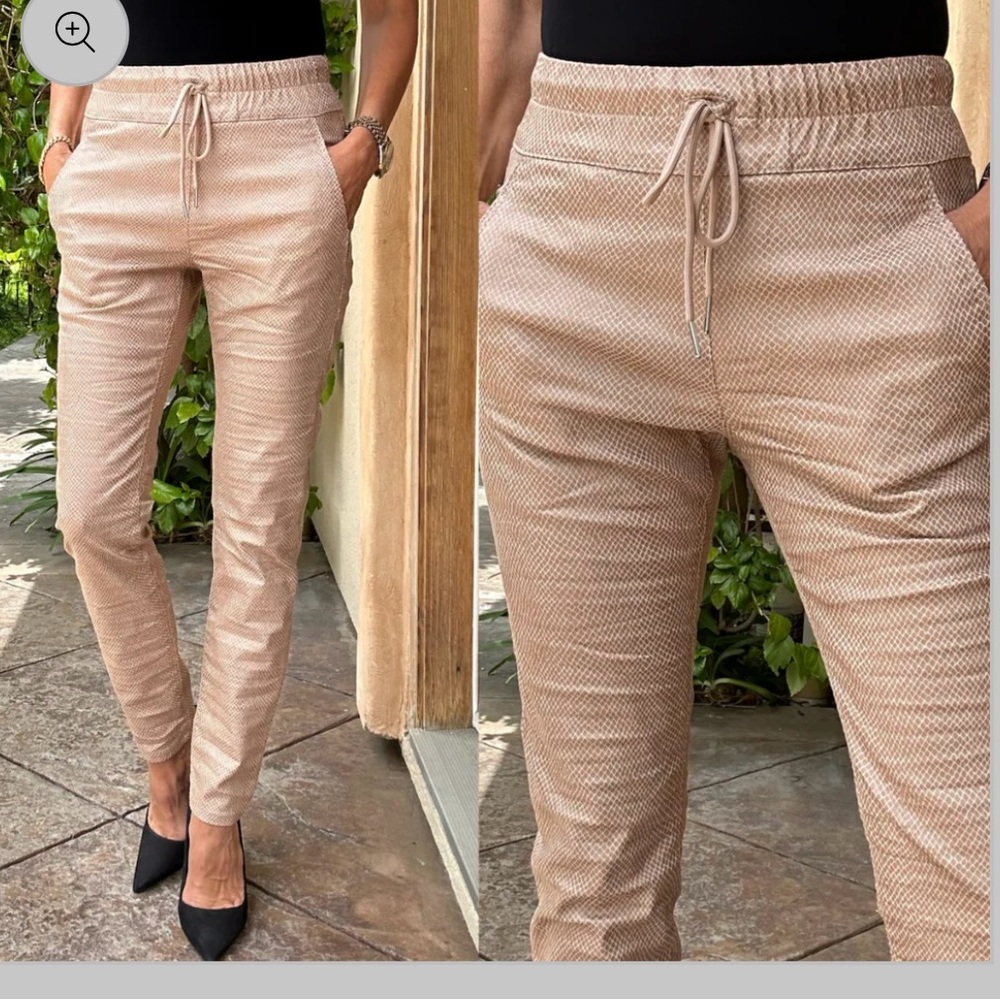 Bevy Flog Shely Bronze Snake. Sz: 26